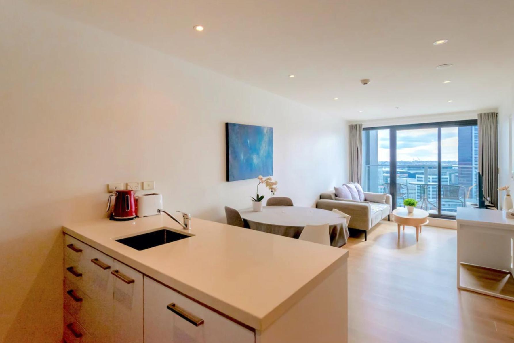 אוקלנד Skytower And City View 2 Bedroom Apartment On High Floor מראה חיצוני תמונה