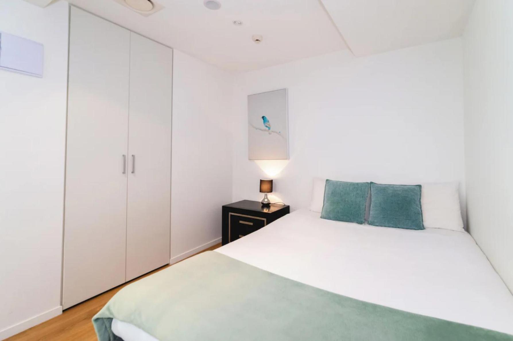 אוקלנד Skytower And City View 2 Bedroom Apartment On High Floor מראה חיצוני תמונה